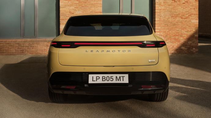 Leapmotor B05 (2026) face arrière