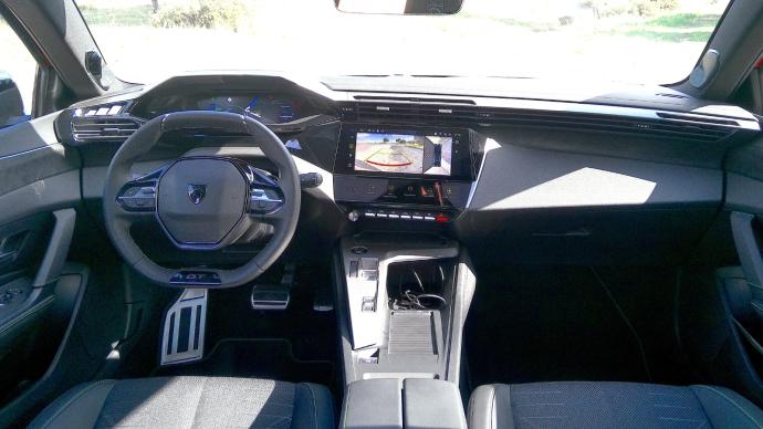 intérieur de la Peugeot 408 (2026)