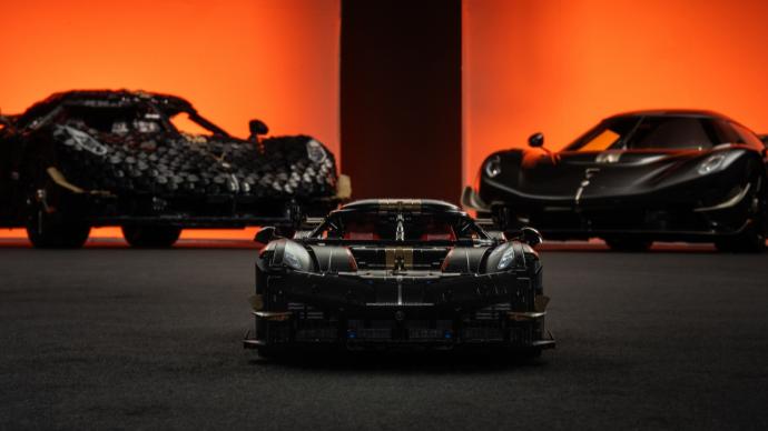 La Koenigsegg Sadair’s Spear reproduite en Lego à l’échelle 1:1, elle peut rouler à plus de 110 km/h !